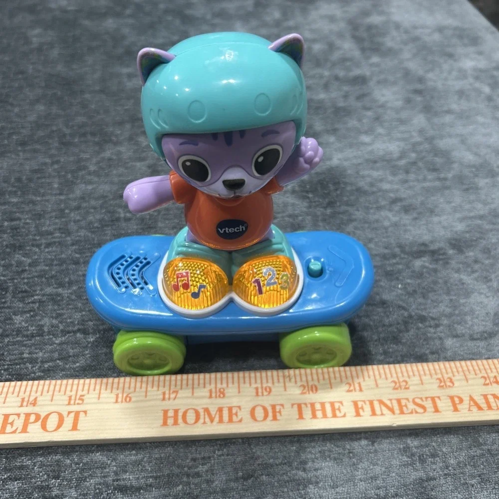 VTech Pull‎ Back Skater Cat Sounds & Lights Numbers Letters Used Tested EUC